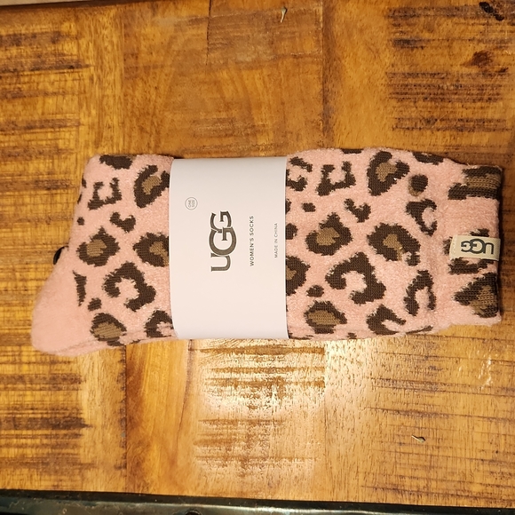 UGG Other - Pink Ugg Cheetah Print Socks